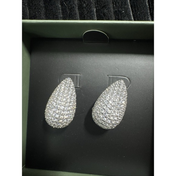 Jewels by Sunaina Pave Teardrop Stud Earrings New in Box-FabFitFun SRP $60 - Picture 3 of 5